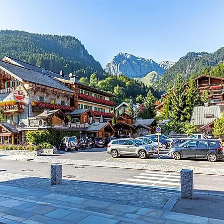 Modern Mountain